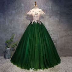 Chic / Beautiful Dark Green Prom Dresses 2018 Ball Gown Appliques Pearl Off-The-Shoulder Backless Sleeveless Floor-Length / Long Formal Dresses Dark Dresses, Dark Green Prom Dresses, Green Quinceanera Dresses, Gown Green, Green Tulle, Green Prom, Dress Off Shoulder, Fantasy Dresses