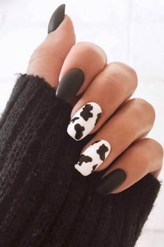 70+ Trendy Cow Print Nails for Perfect Country & Western Chic Manicures Brown Cow Print Nails, Cow Print Nail Designs, Country Nail Designs, Coffin French, Cow Print Nails, Brown Cow Print