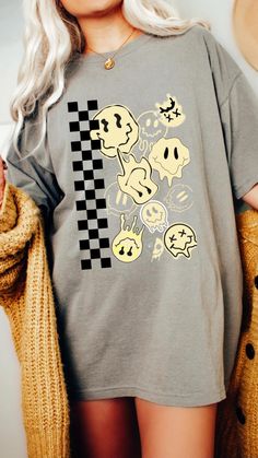 Smiley Face Shirts, Graphic Tees For Women, Shirts Graphic Tees, Smiley Faces, Trippy Art