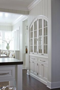 the kitchen is clean and ready to be used as a breakfast nook in someone's home