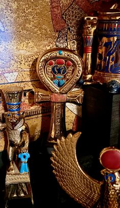 an assortment of decorative items on display in a room