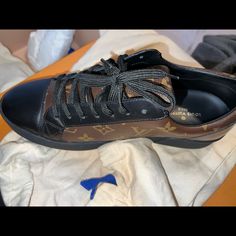 Mens Louis Vuitton Shoes Size Lv 7 (Mens Size 8) Worn Once Inside A Banquet Hall. Does Not Fit. Very Good Condition Basically Brand New. Comes With Dust Bag And Box. Also, Can Get A Reprint Of Receipt. Authentic! Mens Louis Vuitton, Louis Vuitton Shoes, Banquet Hall, Shoes Color, Mens Shoes Sneakers, Shoes Mens, Men's Shoes, Dust Bag, Shoes Sneakers