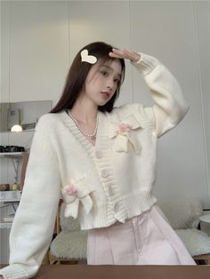 Outfits Japan, Cute Korean Outfits, Streetwear Japanese, Japanese Minimalist, Outfits Simple, Fashion Japanese, Japan Outfit, Outfit Korean, Dress Korean