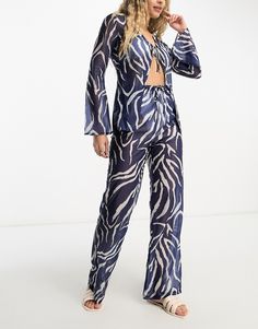 Printed Pants by 4th & Reckless Part of a co-ord set Top sold separately High rise Drawstring waistband Side pockets Straight fit Co Ord Sets Pants, Tie Front Pants, Suede Biker Jacket, Summer Trousers, Trouser Co Ord, Panel Leggings, Tie Front Top, Printed Trousers, Trousers Pants