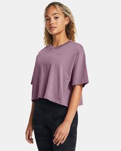 Women's UA Boxy Crop Simple Short Sleeve Under Armour Relaxed Fit Crew Neck Top, Under Armour Casual Tops For Fall, Casual Under Armour Tops For Fall, Casual Solid Color Under Armour Tops, Casual Under Armour Tops, One Piece & Sets, Shirts For Leggings, Wide Shoes, Athletic Outfits