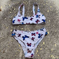 Shein White Butterfly Bikini Set Never Worn Size M White Summer Tankini For Sunbathing, White Printed Tankini For Sunbathing, White Printed Swimwear For Poolside, White Beachy Tankini For Sunbathing, Beachy White Tankini For Sunbathing, Casual White Tankini For Sunbathing, White Tankini For Beach Season Swimming, White Tankini For Swimming Beach Season, Beachy White Tankini For Beach Party