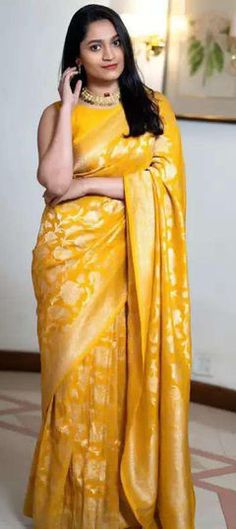 Yellow color Saree in Banarasi Silk fabric with Thread, Weaving work Yellow Saree Wedding, Golden Banarasi Saree, Indian Wedding Saree Collection, Latest Wedding Saree Collection, Yellow Saree For Haldi, Haldi Ideas, Haldi Look, Mustard Blouse, Telugu Culture