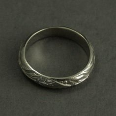 Elven Ring Leaf Band Fantasy Ring Elven Jewelry Elf Ring Elvish Ring Gold Elven Ring Men's Wedding Ring Women's Band Nature Lover Ring Now our Popular Elven Band is available in solid 14K Gold! Hand cast in our studio, this is a wonderful band for the nature lover in your life. It features an intricate leaf design in relief around the entire band. Measuring a hefty 5mm wide by 2mm thick, this is a solid band to last a lifetime! Organic and unique, you can't go wrong with this band! Blazer Arts i Silver Diamond Ring With Decorative Band, White Gold Ring With Decorative Band, Engraved Silver Diamond Wedding Ring, Engraved White Gold Flower Ring For Wedding, Silver Decorative Diamond Promise Ring, Silver Diamond Ring With Decorative Band For Promise, Silver Diamond Promise Ring With Decorative Band, Engraved White Gold Wedding Ring, Heirloom Style Silver Dome Ring For Wedding