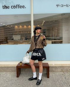 Ines Silva (@irisloveunicorns) • Fotos y vídeos de Instagram June 30, Happy Sunday, Sock Shoes, Go On, Simple Outfits, Streetwear Fashion, Tik Tok, Spring Fashion