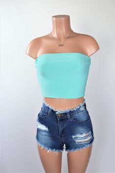 Simple Tube Crop Top Stretch Bandeau Crop Top For Spring, Spring Stretch Bandeau Crop Top, Fitted Crop Tube Top, Spring Bandeau Stretch Crop Top, Trendy Seamless Bandeau Tops, Fitted Crop Top Tube Top, Trendy Stretch Cropped Tube Top, Trendy Solid Color Crop Tube Top, Solid Stretch Crop Top Tube Top