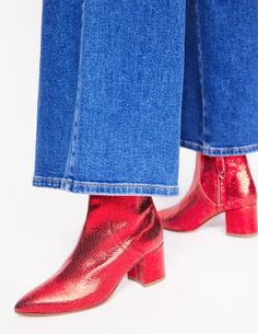 Step into the party season with these statement leather ankle boots. The wearable block heel can take on many spins around the dance floor. Pick from metallics or spots. Red Block Heels, Gold Boots, Tunic Leggings, Trainer Boots, Formal Shirts For Men, Wide Boots, Wide Fit Boots, Heeled Loafers, Mini Boden