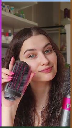 I returned the Dyson Airwrap…until I learned THIS technique! 👀 Air Wrap Dyson Tutorial, Dyson Air Wrap Tips, Dyson Air Wrap Tutorial, Dyson Hair Wrap, Dyson Air Wrap, Air Wrap, Haircut For Square Face, Dyson Airwrap, Square Faces