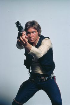 Han Solo the infamous rebel, smuggler and space pirate! Han Solo Art, Star Wars A New Hope, Millenium Falcon, Solo Photo, Womens Biker Jacket, Star Wars Men