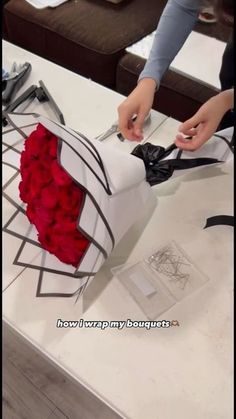 Rose Flower Gift Ideas, Wrapping A Flower Bouquet, How To Fold Bouquet Paper, 30 Roses Bouquet, Diy Rose Bouquet Floral Arrangements, How To Fold Paper For Flower Bouquet, How To Arrange Flowers Bouquets, How To Make Rose Bouquet, How To Make A Rose Bouquet