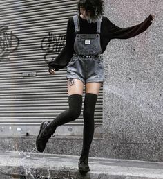 Soft Grunge Outfits, Look Grunge, Foto Poses, Inspo Outfit