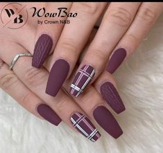 Fall Plaid Nails 2022, Maroon Sweater Nails, Plaid And Sweater Nails, Sweater And Plaid Nails, Nails For Typing, Fall Burberry Nails, Burberry Nails Design, Plaid Nail Designs Fall, Purple Plaid Nails