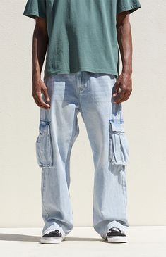 Dive into laid-back style with PacSun's Light Indigo Baggy Cargo Jeans. Crafted from light indigo denim, these jeans feature a zipfly closure, side and back pockets, and large cargo pockets with button closures and a woven PacSun tag for added flair. With a classic relaxed fit that's comfortably baggy, these jeans embody casual cool with a timeless appeal. Baggy Cargo Jeans Outfit, Baggy Outfits Men, Cargo Jeans Men, Blue Jeans Outfit Men, Light Blue Jeans Outfit, Baggy Outfits, Baggy Cargo Jeans, Baggy Jeans Outfit, Jeans Outfit Men