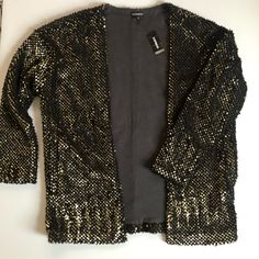 Black & Gold Sequin Jacket Nwt Fully Lined Cropped Like Sleeves 23 Pit To Pit 26 Long 15 Sleeve Length All Measurements Are Approximate Bundle And Save Gold Long Sleeve Blazer For Winter, Winter Sequined Outerwear, Gold Outerwear For Winter Night Out, Gold Long Sleeve Outerwear For Night Out, Gold Outerwear For Night Out In Winter, Gold Outerwear For Night Out, Trendy Gold Outerwear For Party, Trendy Gold Party Outerwear, Gold Cardigan For Fall Party