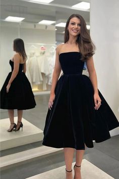 Black Velvet Strapless Short Prom Dresses, Black Velvet Homecoming Dresses, Black Formal Evening Dresses WT1311 #promdress #promdresses #promdress2023 #blackpromdress #velvetpromdress #formaldress #eveningdress #straplesspromdress #homecomingdress #eventdress #cocktaildress Tea Length Evening Gown, Short Formal Black Dress, Black Dress For Graduation, Black Velvet Dress Outfit, Formal Dress Graduation, Black Tea Length Dress, Velvet Homecoming Dress, Tea Length Prom Dress, Black Prom Dress Short