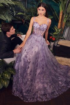 Corset Lace Prom Dress, Flower Corset Prom Dress, Pretty Ball Dresses, Princess Grad Dress, Purple Dresses For Prom, Prom Dress Inspiration Purple, Purple Dress Prom, Purple Corset Dress, Blue Grad Dresses