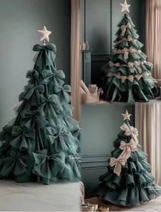 a christmas tree made out of ruffles and bows is shown in three different angles