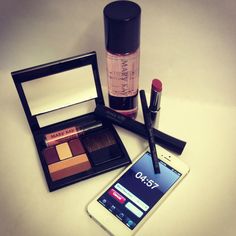 So many products, so little time! If you only had five minutes to get ready, what Mary Kay® products would you turn to? Mary Kay Opportunity, Mary Kay Products, Mary Kay Party, Fun Makeup, Ideal Beauty