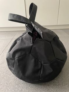 Super cool Comme Des Garçons fabulous football shaped bag in black nylon fabric. In good used condition with a few areas of wear and tear ( see photos)  Measures 45 cm length  38 cm width Practical Black Bag For Sports Events, Comme Des Garcons Bag, Commes Des Garcons, Football Bag, Black Men Fashion Urban, Comme Des Garcons Black, Football Fashion, Unlimited Money, Frame Bag