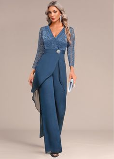 ROTITA Lace Peacock Blue Long V Neck Jumpsuit | Rotita.com - USD $31.98 Luxury Lace Patchwork Dresses With Spaghetti Straps, Hairstyles Bridesmaid, Solid Color Jumpsuits, Blue Jumpsuit, Stil Elegant, Bridesmaid Hairstyles, Jumpsuit With Sleeves, Hairstyles Medium, Loose Waves