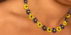 Blueberry Lime Daisy Chain Necklace - Etsy South Korea Trendy Blue Flower Shaped Jewelry, Casual Yellow Beaded Chain Jewelry, Blue Everyday Flower Jewelry, Blue Casual Jewelry With Adjustable Chain, Cute Blue Necklace With Colorful Beads, Trendy Yellow Beaded Necklaces For Jewelry Making, Trendy Yellow Necklace With Beaded Chain, Trendy Yellow Beaded Chain Necklace, Casual Blue Necklace For Everyday Wear