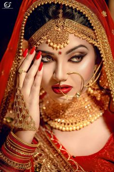 Desi Bridal Makeup, भारतीय दुल्हन संबंधी, Video Makeup, Bride Photoshoot