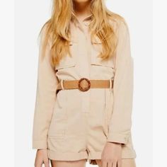 Topshop Khaki Tan Belted Utility Romper This Khaki Romper Embraces The Trending Utility Style, Designed With A Brown/Tan Chevron Knit Belt, This Is Perfect For The Season. 87% Cotton 13% Linen Brand New With Tag! Perfect Condition. Trendy Beige Jumpsuits And Rompers For Spring, Trendy Beige Workwear Jumpsuits And Rompers, Trendy Beige Jumpsuits For Work, Khaki Romper, Wrap Playsuit, Pink Playsuit, Pinstripe Jumpsuit, Utility Romper, Black Lace Romper