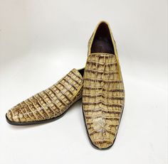 Style: Casper-Taupe Genuine Caiman Crocodile slip-on Shoe from the Pelle Exotics collection features soft Calfskin lining, a clean welt and a full Leather Sole! Crocodile Leather Shoes, Caiman Crocodile, Cordovan Shoes, Mens Casual Leather Shoes, Beef Empanadas, Crocodile Shoes, Casual Leather Shoes, Crocodiles, Crocodile Leather