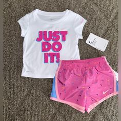 New!!! With Tags Nike Pink, Kids Nike, New Nike, Short Girls, Matching Sets, Pink White, Baby Clothes, Kids Shop, Nike