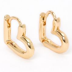 Gold 15MM Tube Heart Huggie Hoop Earrings, Heart Hoops Earrings, Cute Hoops Earrings, Cute Preppy Accessories, Gold Jewelry Hoops, Jewelry Accessories Gold, Back To School Jewelry, Stuff I Want To Buy, Claire’s Earrings, Preppy Gold Jewelry