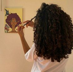 Curly Healthy Hair Aesthetic, Long Curly Hair Aesthetic Faceless, Natural Curly Hair Aesthetic, Curly Hair Healthy, Hair Care Curly, Define Curly Hair, Healthy Curly Hair