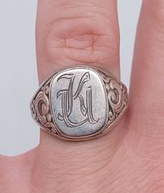 Beautiful antique 835 silver signet ring Ring shoulders florally designed Initials KU Size 28 68 Ring head 1.8cm x 1.5cm A beautiful antique piece of jewelry Always shipped with tracking Antique Sterling Silver Engraved Signet Ring, Antique Engraved Sterling Silver Signet Ring, Antique Sterling Silver Signet Ring For Formal Occasions, Vintage Formal Initial Ring, Antique Engraved Silver Signet Ring, Antique Engraved Signet Ring In Silver, Antique Sterling Silver Signet Ring, Victorian Hallmarked Silver Signet Ring, Vintage Engraved Antique Silver Signet Ring