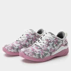 Liber8 Digi Rose shoe on a Ergo Flo Lite outsole LB8-6394_S1 Rose Shoes, Alegria Shoes, Athleisure, Modern Style, Lace Up, Sneakers, Lace, Water