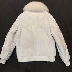 Material: Lambskin Leather, Fox Fur Style: Bomber Color: White Luxury White Leather Outerwear, White Leather Winter Outerwear, Luxury White Leather Jacket For Winter, Luxury White Leather Jacket With Long Sleeves, Fur Fashion, White Fox, Fox Fur, Lambskin Leather, Bomber Jacket