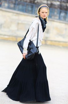 #FashionSnap #Fashion #Paris #Women #Girls #Streetshots #YSL #SAINTLAURENT | Street snap in Paris!  | Model: HANNE-GABY ODIELE | Top: White Peasant Blouse | Bag: Black SAINT LAURENT Bag | Skirt: Black Floor Length Skirt | Photo By Phil Oh | More fashion styles are at https://www.facebook.com/fashionsnap2013 Fashion In Paris, Hanne Gaby Odiele, Mod Squad, Maxi Skirt Outfits, Visual Aesthetics, Street Snap, Outfit Trends, Street Style Paris, Style Aesthetic