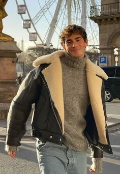 Winter Outfits Men Streetwear, Outfits Men Streetwear, Guy Fits, Winter Travel Outfit, Pilot Jacket, London Outfit, Italy Outfits, Guys Clothing Styles