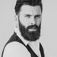 Levi Stocke - full beard and mustache beards bearded man men mens' style portrait bearding handsome #beardsforever Beard Facts, Nice Beard, Mans Face, Beard Styling, Growing Facial Hair, Beard Tips