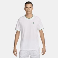 Stay ready for the court with the classic-fit tennis top. Breathable, sweat-wicking material helps you stay cool and dry through each drill and practice. Tennis Top, Tennis Tops, Sports Top, Mens Activewear, The Court, Jordan Retro, Stay Cool, Collar And Cuff, Nike Dri Fit