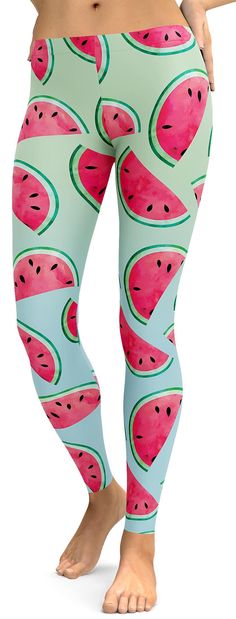 Watermelon Leggings black yoga pants, yoga pants lace, women in yoga pants #YogaPantsHaveLimits #yogapantsandstance #yogapantsarelife Yoga Pants Outfit Casual Summer, Workout Leggings Outfit, Beginner Yoga Workout, Eating Watermelon, 100 Squats, Pants Outfit Casual, Leggings Nike, Red Leggings, Shoes For Leggings