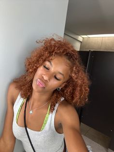 Adore Cajun Spice Hair Color, Adore Hair Dye Ginger, Red Coily Hair, Red Orange Curly Hair Black Women, Adore Spiced Amber Hair Color, Blonde Highlights Curly Hair, Honey Brown Hair Color, Pretty Brown Hair, Black Hair Wigs