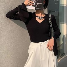 This is perfect for those who are looking for a clothing for a good price. It is fashionable, stylish, and it will look great on anyone who wears it. Do you wanahavit? SIZE S:length:62cm,bust:60cm,waist:46cm,shoulder:29cm,sleeve length:69cm M:length:63cm,bust:64cm,waist:50cm,shoulder:30cm,sleeve length:70cm L:length:64cm,bust:68cm,waist:54cm,shoulder:31cm,sleeve length:71cm Note: 1 inch = 2.54 cm, 1 cm = 0.39 inch note: measurement by hands allow 2-3cm errors which is normal Trendy V-neck Sweater For Work, White Long Sleeve V-neck Sweater For Work, Trendy V-neck Sweater For Spring Workwear, V-neck Office Top For Winter, V-neck Top For Office Wear In Winter, Trendy Long Sleeve V-neck Sweater For Work, Winter V-neck Office Top, Spring V-neck Sweater For Workwear, Spring Workwear V-neck Long Sleeve Sweater