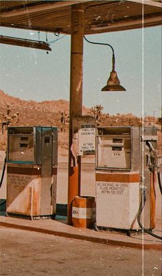 an old fashioned gas station with no fuel