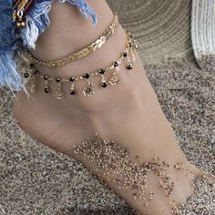 Gender : Women Shape\pattern : Geometric Model Number : SL135 Style : TRENDY Length : 22+5cm Material : Rhinestone Metals Type : Copper Brand Name : jiaoyu Item Type : Anklets Fine or Fashion : fashion WHAT ABOUT REFUND?   Fast refund,100% Money Back Guarantee. If your product is defective or doesnt work properly, let us know and well send you a replacement one. We believe in our products so much that we offer a 30-day No-Hassle refund policy. If youre unhappy about your purchase, send us the pr Foot Chain, Foot Bracelet, Ankle Jewelry, Beach Anklets, Flower Crystal, Ankle Chain, Pattern Flower, Styl Boho, Foot Jewelry