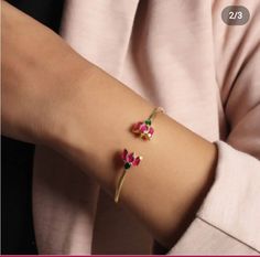 Lotus Bangles Gold, Bangles Jewelry Designs Gold Antique, Lotus Bangle, Ancient Bracelet, Lotus Bracelet, Gold Bracelet Simple, Kundan Bangles