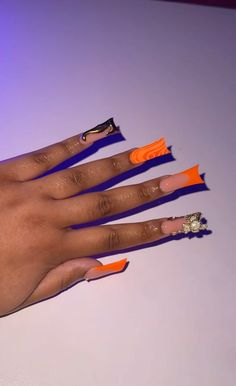 Fall Acrylic Nails Black Women, Orange Nails Acrylic Fall, Fall Freestyle Nails, Orange Nail Ideas, Exotic Nail Designs, Freestyle Nails, Hippie Nails, Hard Nails