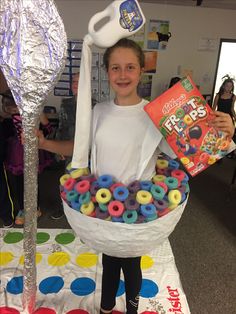 Fruit Loops Cereal Bowl costume with milk jug headpiece. My daughter won 1st place at her school's Halloween costume contest! Halloween Costumes To Make, Diy Halloween Costumes For Kids, Homemade Halloween Costumes, Diy Halloween Costumes Easy, Homemade Costumes, Homemade Halloween, Easy Diy Halloween, Fantasias Halloween, Cute Halloween Costumes